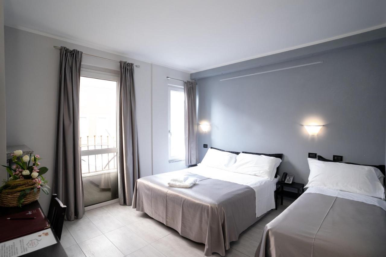 J Hotel ออร์บาสซาโน ภายนอก รูปภาพ